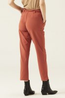 Garcia Bundfaltenhose